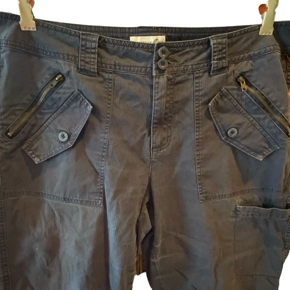 Caribbean Joe Capris Blue With Buttoned Cuff Cotton And Spandex Size 12 - Picture 3 of 10